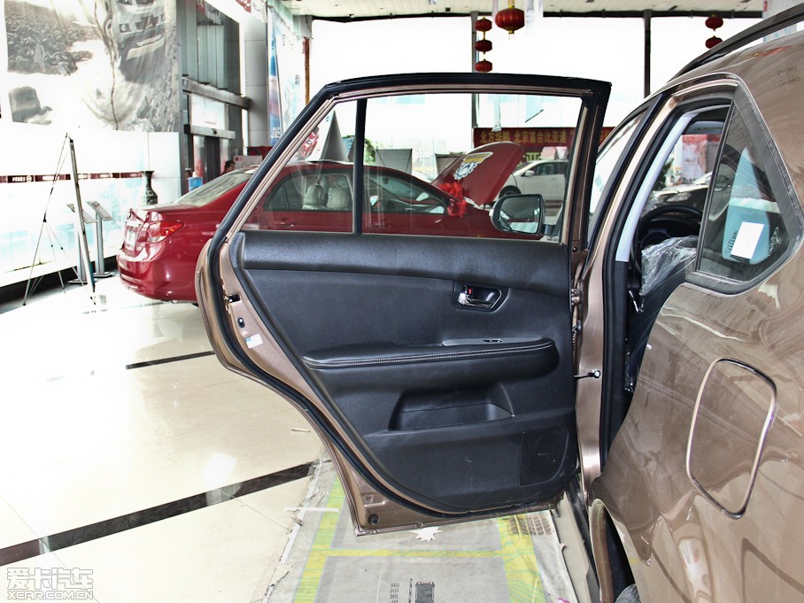 2013ȁS6 ׽ 2.0L քF