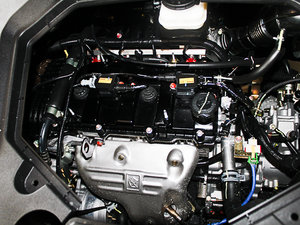 2013款2.0L 手动精英版 发动机