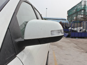 2013款2.4L 自动尊享版 后视镜