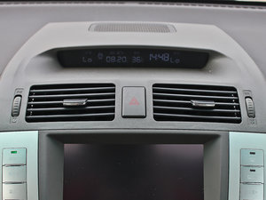 2013款2.4L 自动尊享版 空调出风口