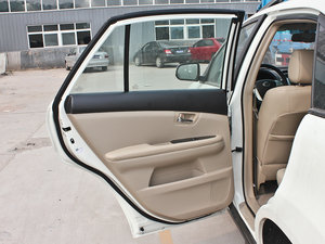 2013款2.4L 自动尊享版 左后车门