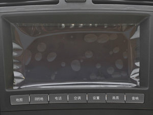 2013款2.0L 手动尊贵版 中控区