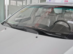 2013款劲悦版 2.0L 手动精英型 雨刷