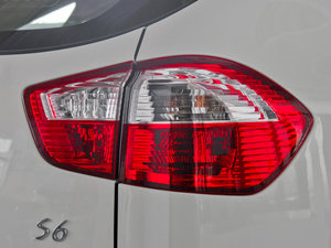 2013Ő 2.0L ք(dng)Ӣ (x)(ji)^