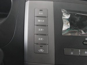 2013款劲悦版 2.0L 手动精英型 空调调节