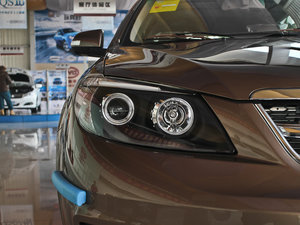 2013款2.4L 自动尊荣版 细节外观