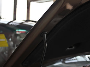 2013款2.4L 自动尊荣版 其它