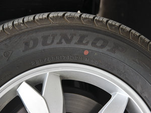 2013款白金版 2.4L 手动精英型 轮胎品牌