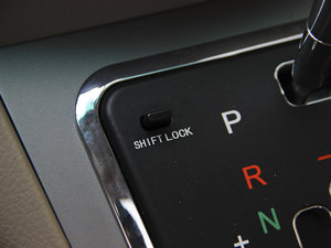 2013׽ 2.4L ք(dng)Ӣ п؅^(q)