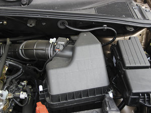 2013款白金版 2.4L 手动精英型 其它