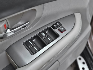 2013׽ 2.0L քӾӢ {܇ƅ^	