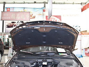 2013款白金版 2.0L 手动尊贵型 其它