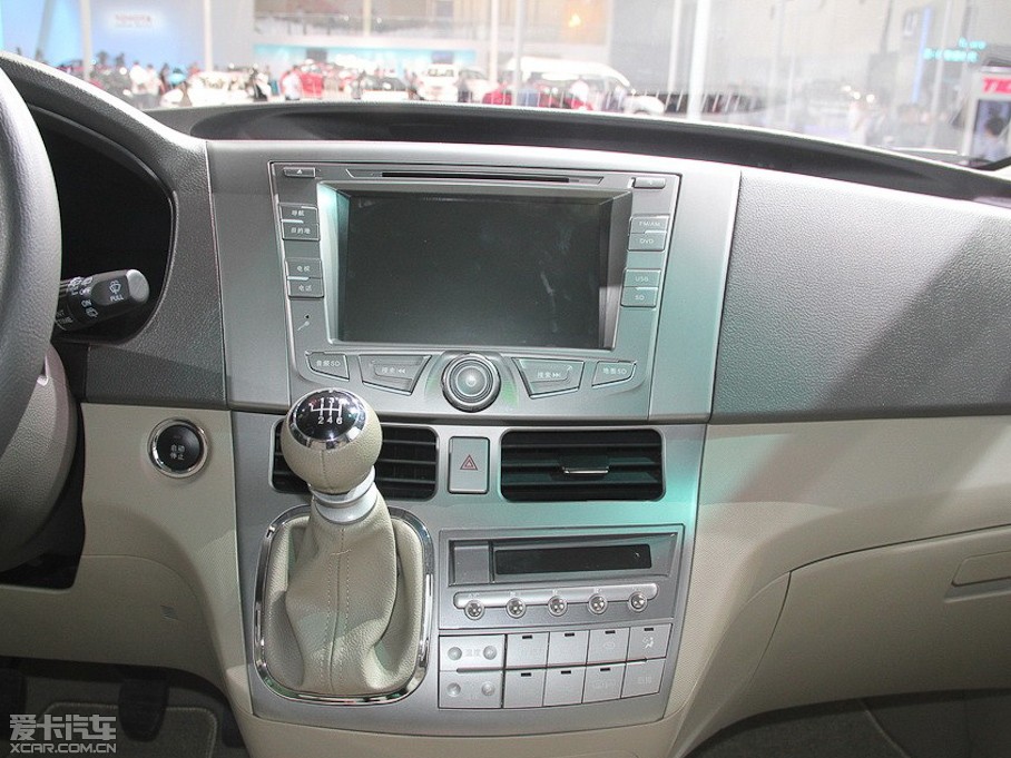 2013��ȁ���M6 2.0L �ք�(d��ng)���m��