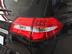 2013款2.4L 手动尊贵版 细节外观