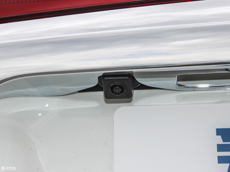 2015ȁS7  2.0TID 7Ş