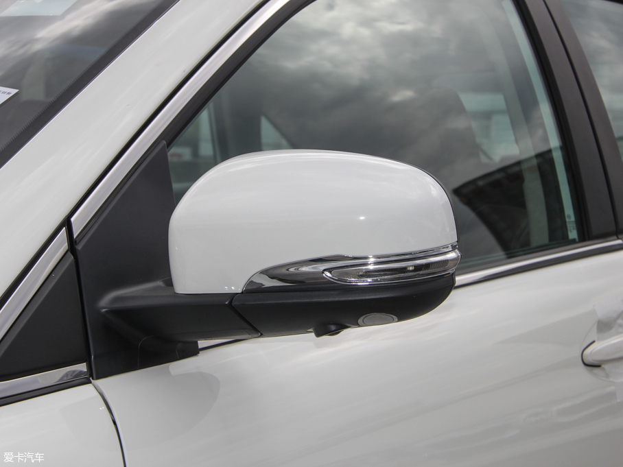 2015ȁS7  2.0TID 7Ş