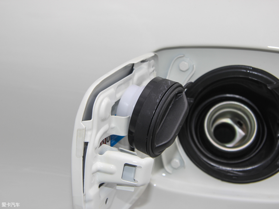 2015ȁS7  2.0TID 7Ş