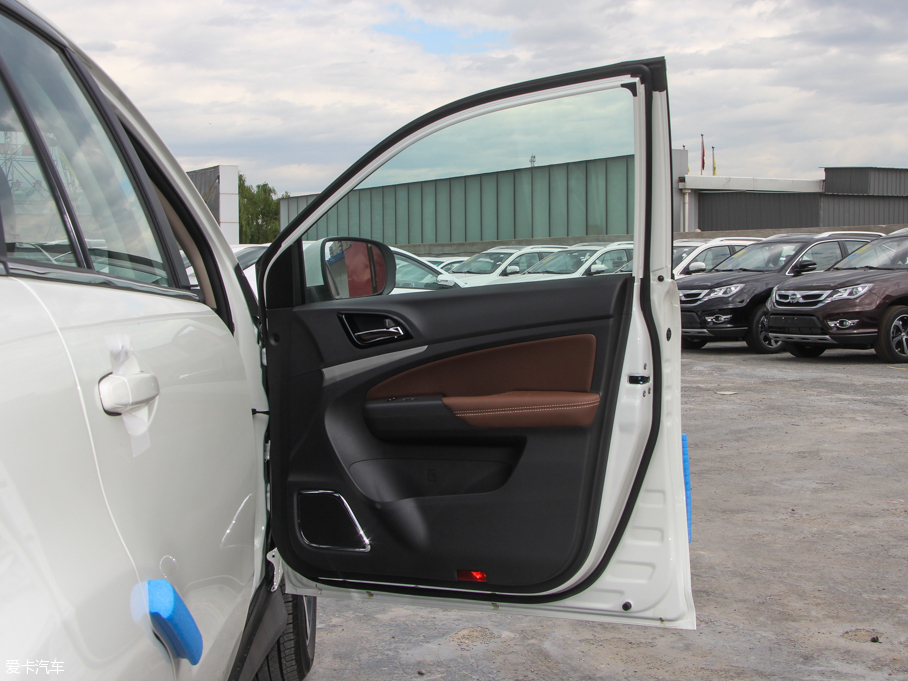 2015ȁS7 (j) 2.0TID 7Ş