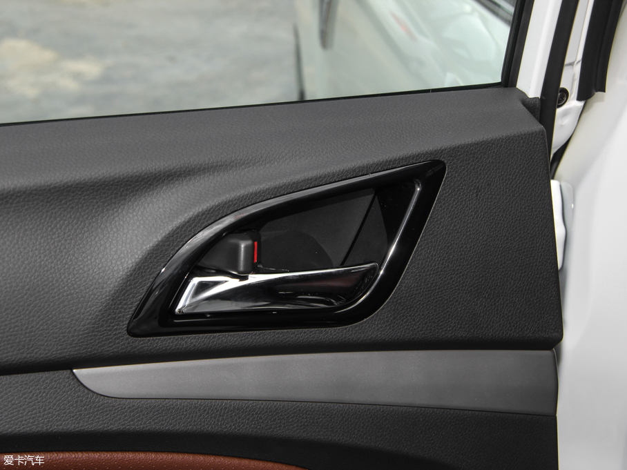 2015ȁS7 (j) 2.0TID 7Ş