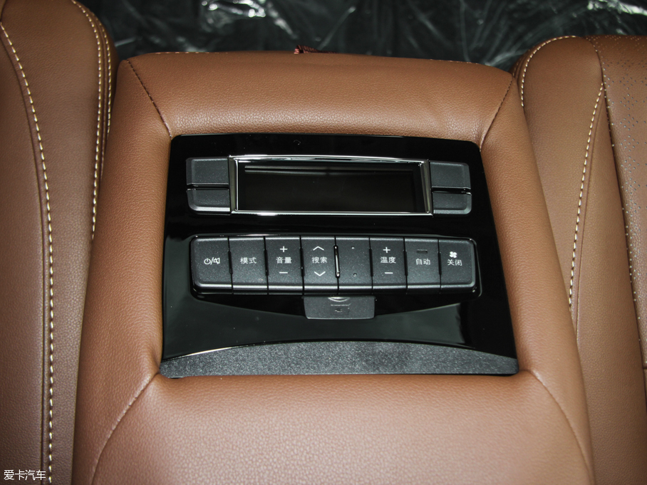 2015ȁS7  2.0TID 7Ş