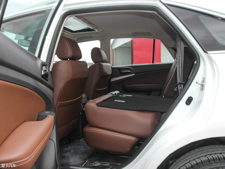 2015ȁS7  2.0TID 7Ş