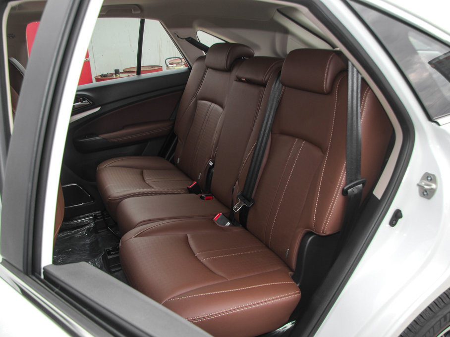 2015ȁS7  2.0TID 7Ş