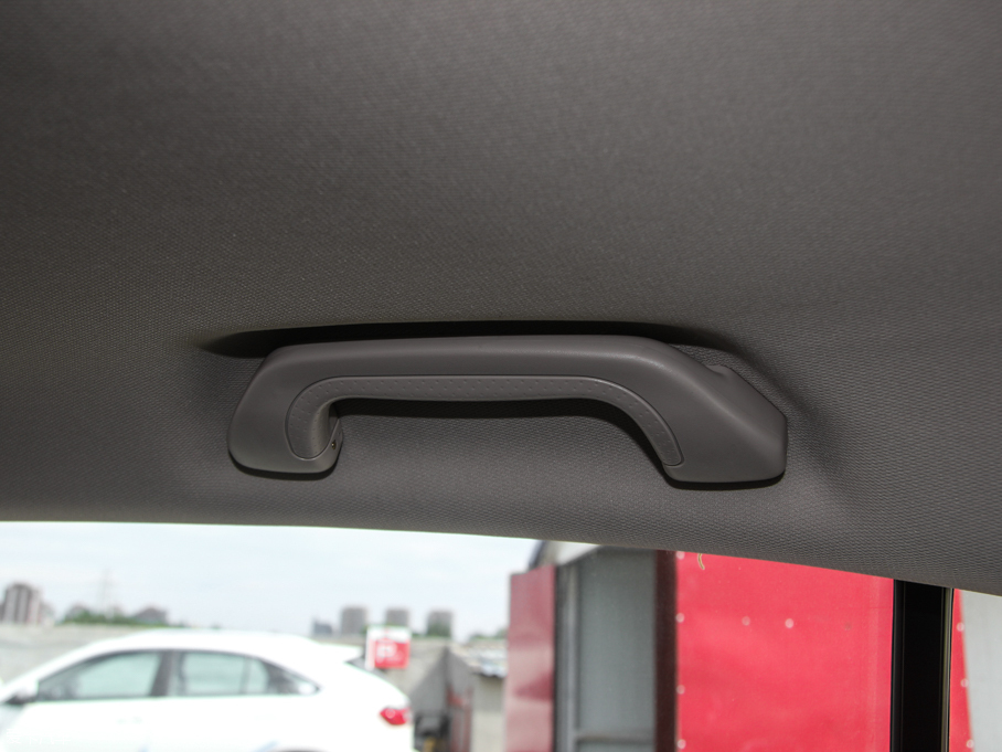 2015ȁS7  2.0TID 7Ş