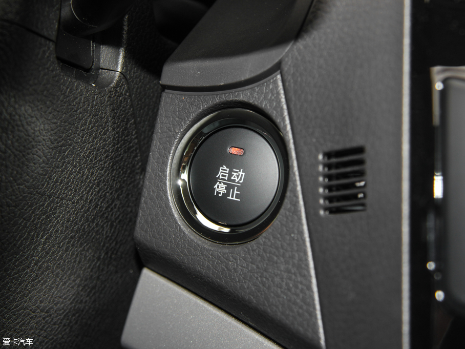 2015ȁS7 (j) 2.0TID 7Ş