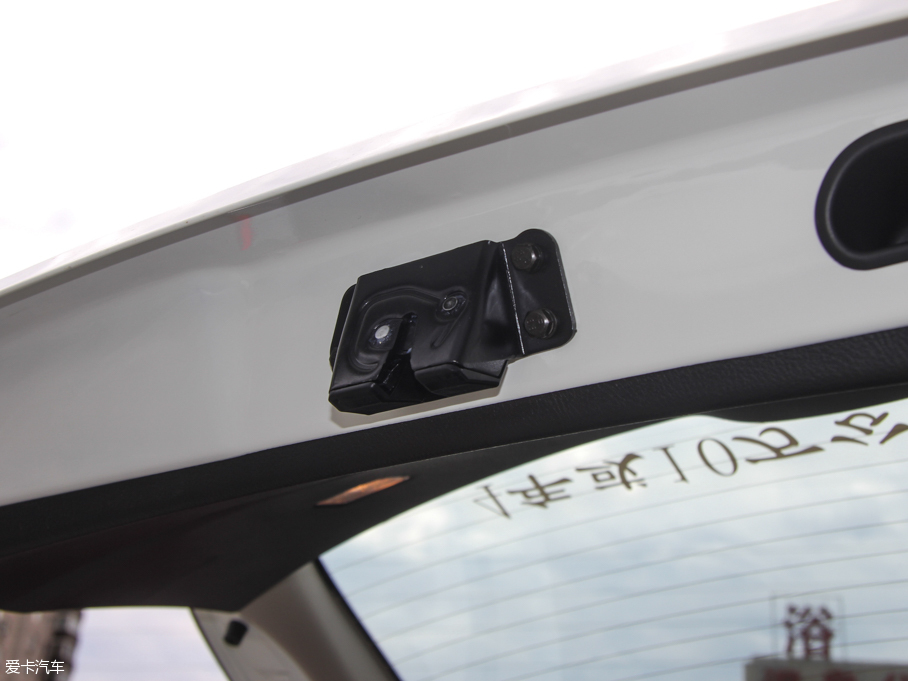 2015ȁS7  2.0TID 7Ş