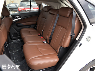 比亞迪汽車2015款比亞迪S7