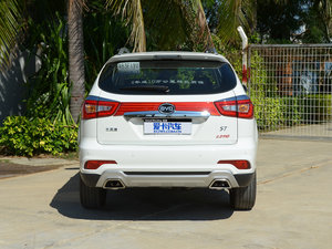 2015款2.0TID 7座旗舰型 正后	
