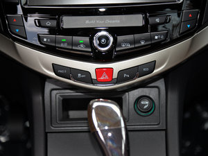 2015 2.0TID 7F п؅^