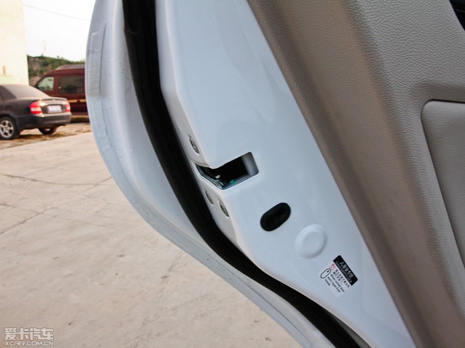 2013J 1.5TI ք(dng)F