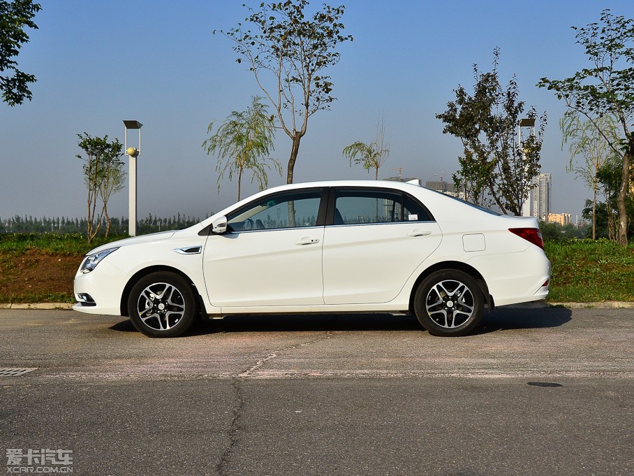 2014ǵG5 1.5TID Զ콢