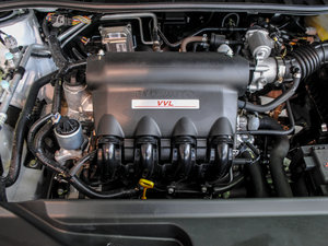 2014款1.5L 手动尊贵版 发动机