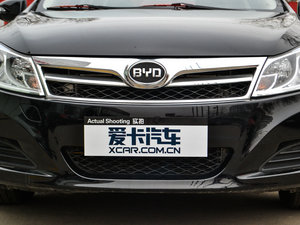 2014款1.5TI 手动豪华版 中网