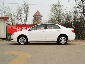 2014款1.5L 自动豪华版 正侧（左）