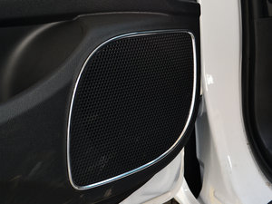 2014款1.5L 自动豪华版 空间座椅