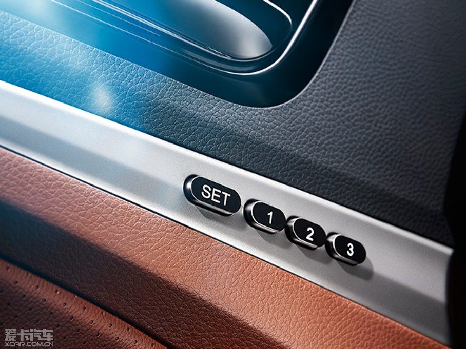 2015��������Դ 2.0T ��򌾫Ӣ��