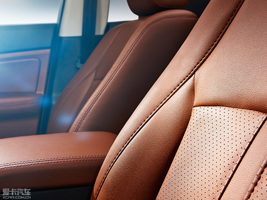 2015��������Դ 2.0T ��򌾫Ӣ��