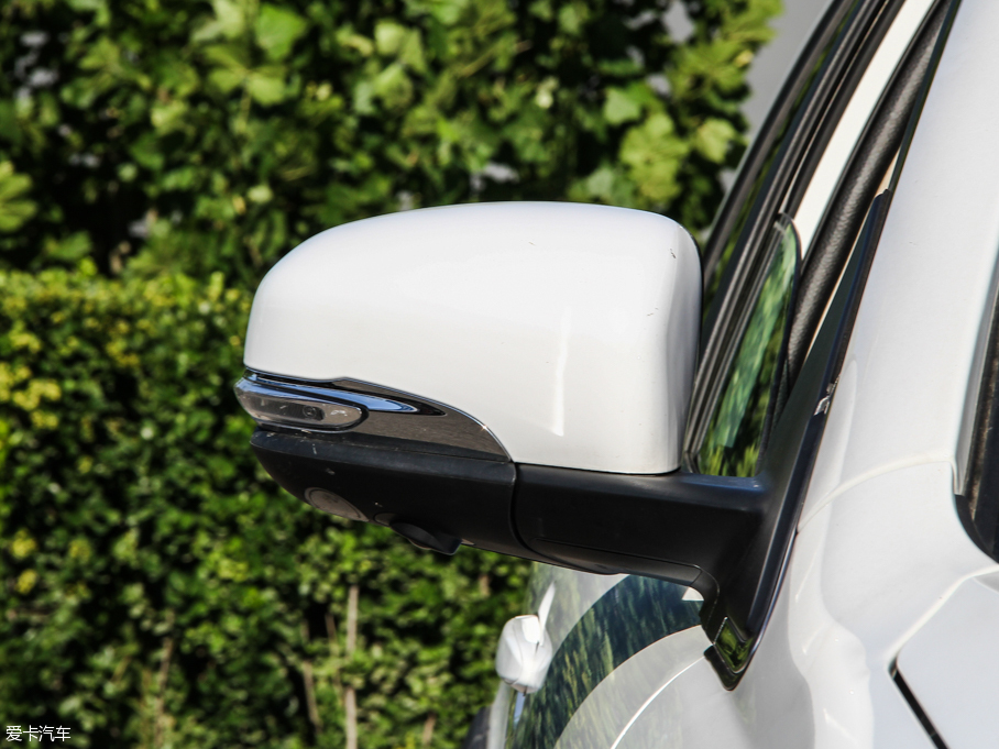 2015Դ 2.0T (q)F(ϰ)