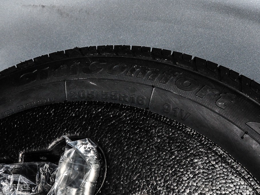 2015�����J 1.5L �ԄӺ��A��