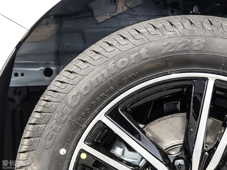 2015�����J 1.5L �քӺ��A��