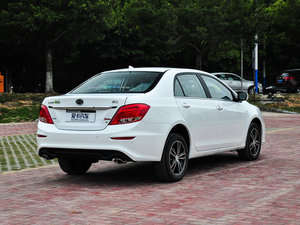 2015款1.5L 自动豪华型 整体外观