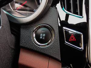 2015款1.5L 手动豪华型 中控区