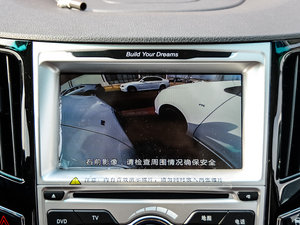 2015款1.5L 手动豪华型 中控区