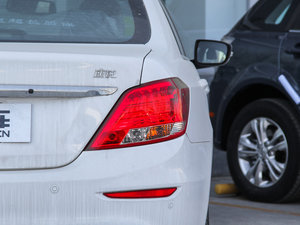 2015款改款 1.5L 手动舒适型 尾灯