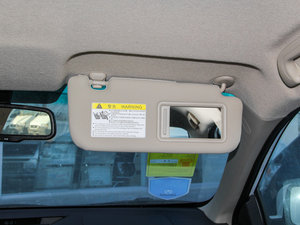 2015款改款 1.5L 手动舒适型 空间座椅