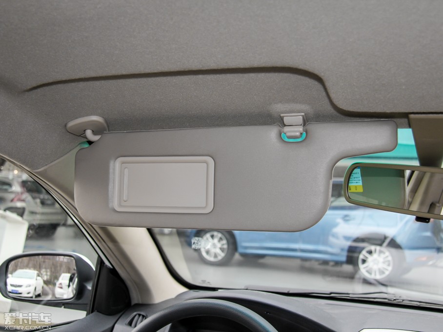 2015ȁF3 (ji)ܰ 1.5L քӺA