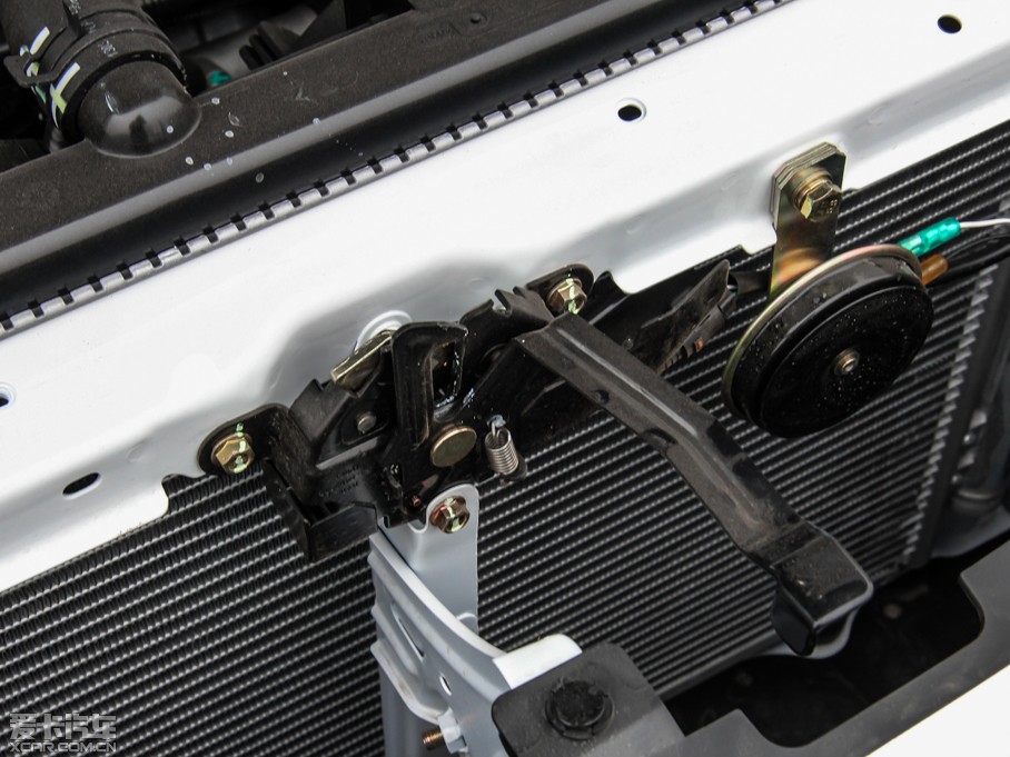 2015ȁF3 (ji)ܰ 1.5L ք(dng)A